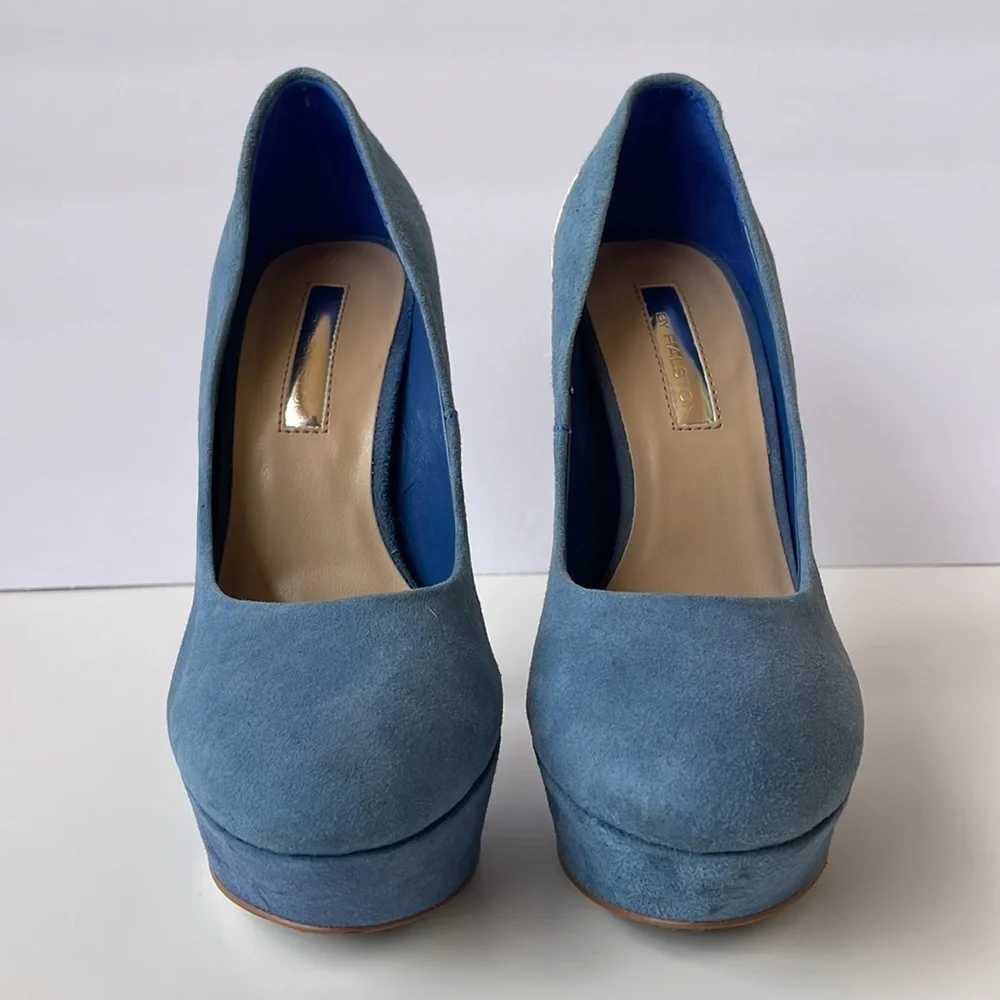 H BY HALSTON. Light blue stiletto heels with silver cage design in women’s sz 6